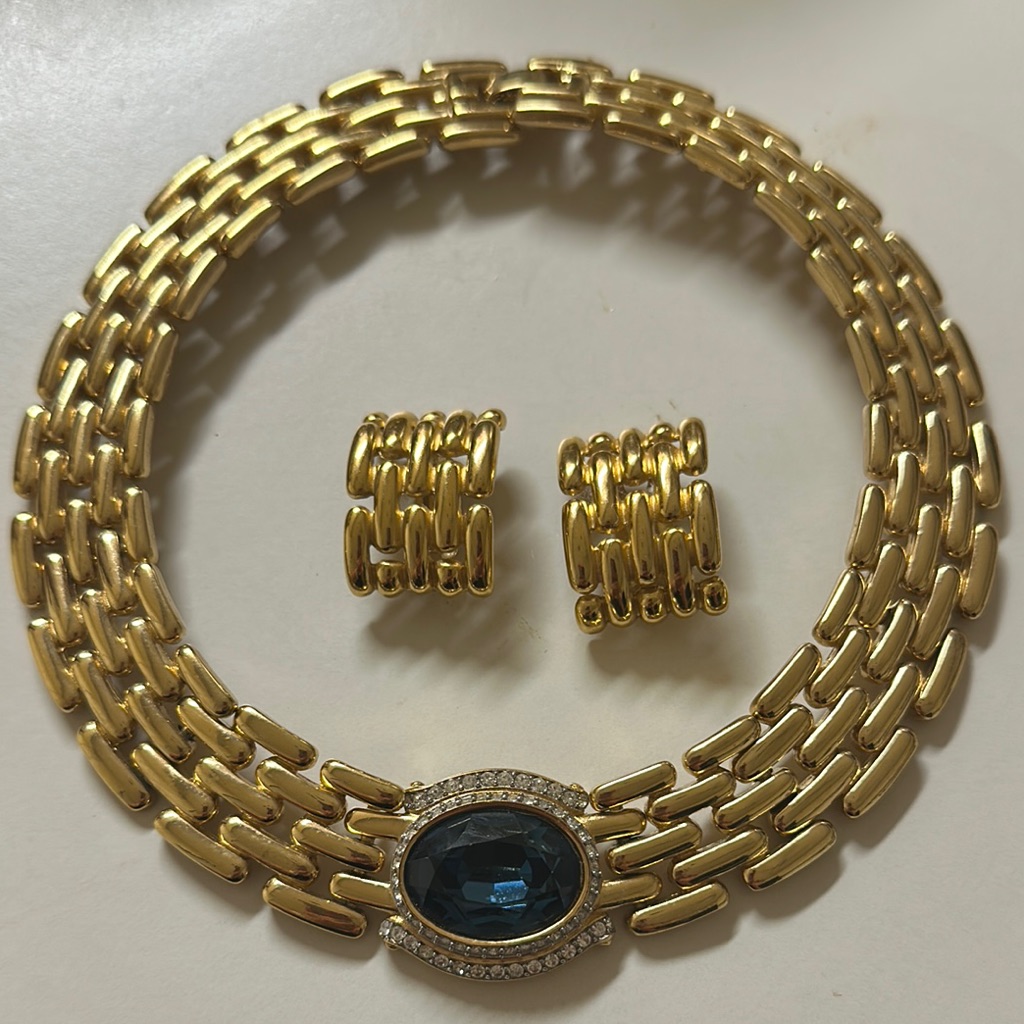 Givenchy 90s Pre-Loved Watch-Band Blue Stone Necklace And Earrings Set Great Con 369$